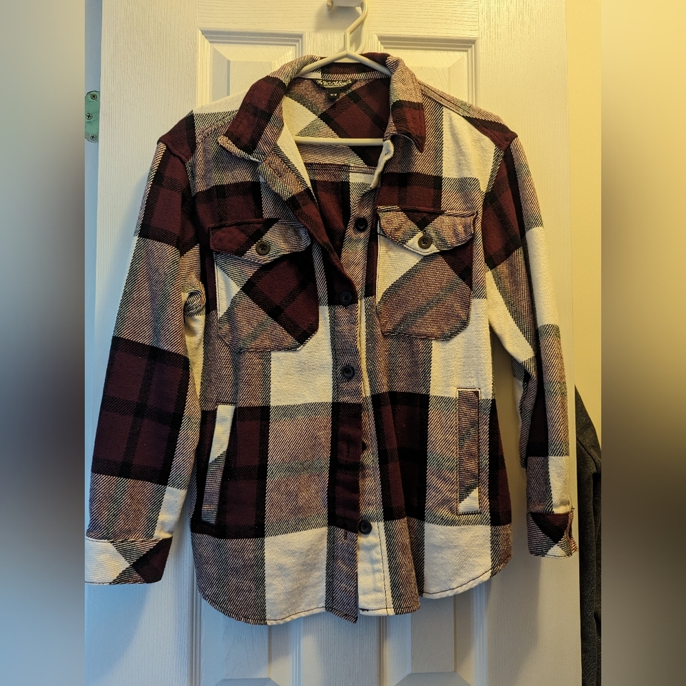 Plaid jacket size medium from The BC Clothing company
